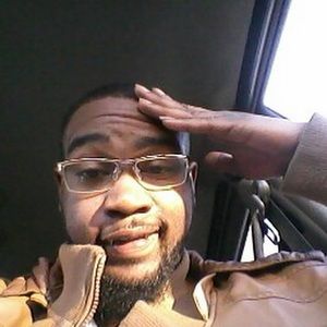 Meet your Posher, Clyde